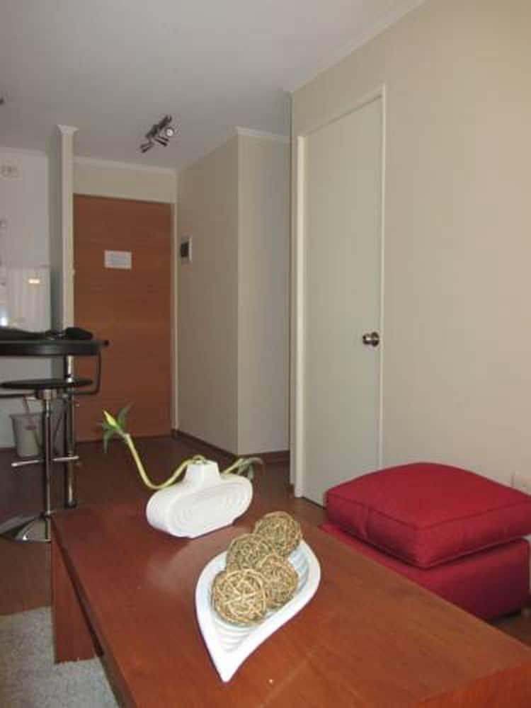 Luna Suites Apart Santiago Exterior photo